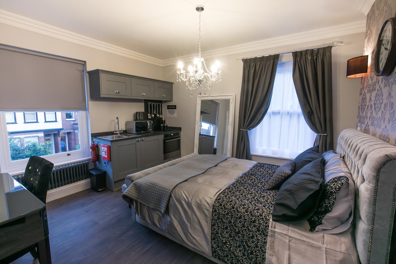 Apartments At Number 10 The Abbey ノリッチ エクステリア 写真